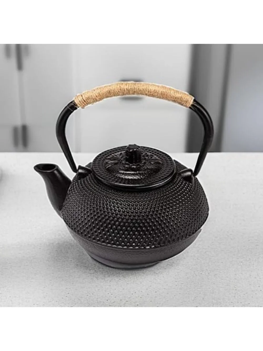 Elegant Cast Iron Teapot with Stainless Steel Infuser - 30 oz, Stovetop Safe